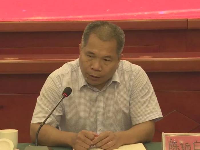 关于福建华安：关于茶产业可持续发展，听听代县长怎么说的热门资讯(3)