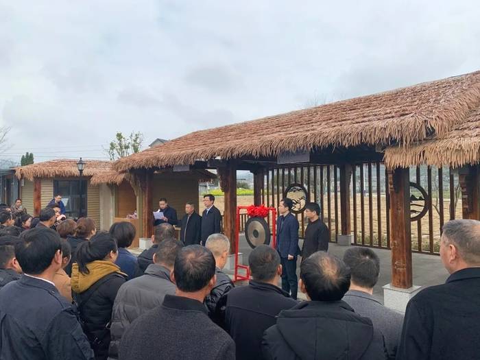 有关于浙江开化：茶香季 致富季 池淮茶青交易市场正式开市啦！的信息(3)