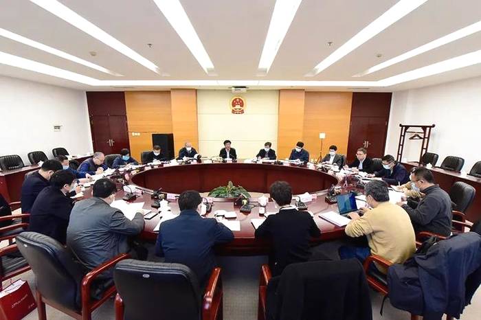 有关于慕德贵主持召开茶产业专题会议，并赴安顺市调研茶产业发展情况的热门消息