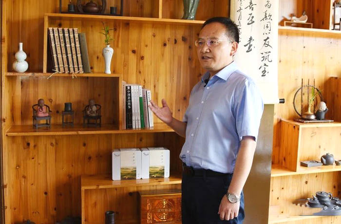 关于“每款凤冈锌硒茶,都是好孩子”——县委书记心里的凤冈茶的热门新闻(10)