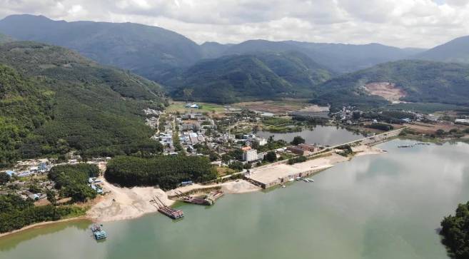 有关于普洱市：思茅区思茅港镇召开茨竹林村老安寨古茶首届春茶开采节的最新消息(2)