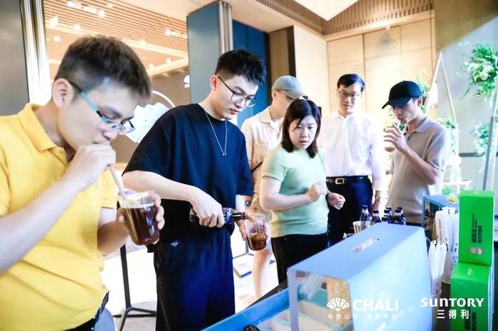 关于让年轻人喝茶很难吗？这些大牌茶企提供了产品创新新思路!的热门信息(6)