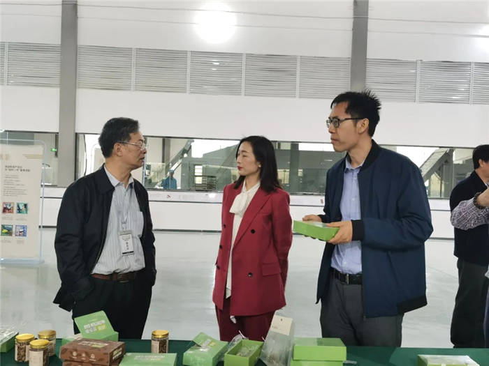 有关于“携茶白叶一号”联销首发助力“三省五县”乡村振兴的热门消息(20)