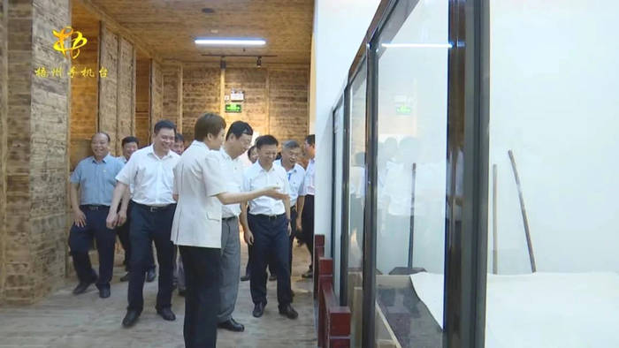 关于强化法治保障 促进产业兴旺,赵乐秦率队来梧调研法治乡村建设等工作的最新资讯(6)