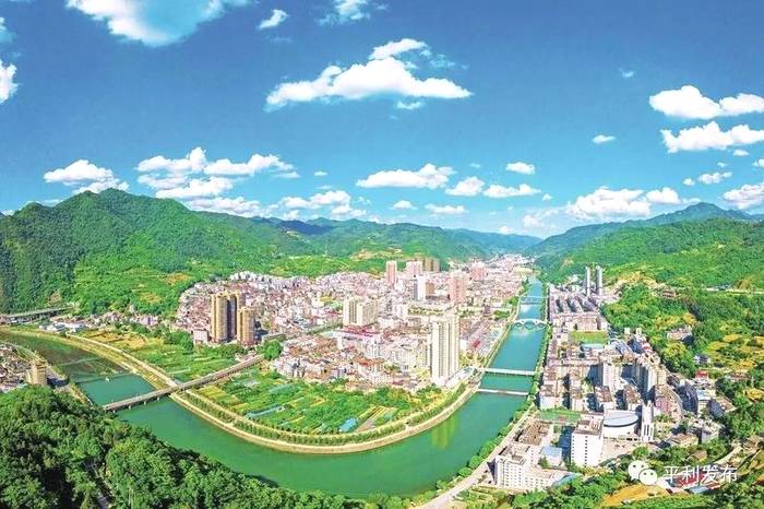 关于陕西平利：追求美丽18年 点绿成金20载的消息