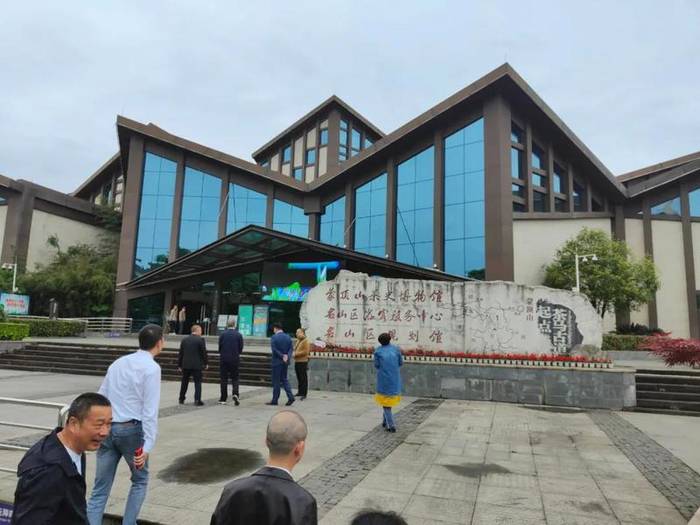 关于现代茶产业如何做强做大？福鼎赴雅安考察取经的资讯(6)