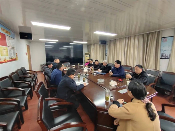 有关于安徽：桐城市茶业协会召开一届二次理事会的热门消息(2)