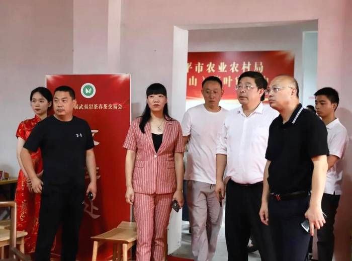 关于2021年首届武夷岩茶春茶交易会圆满闭幕，总成交额突破500万元的热门新闻(6)