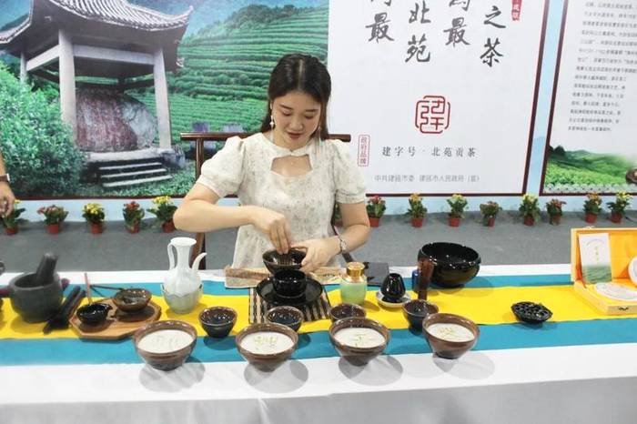 有关于以茶为媒，迎八方来客，“武夷山水城”首次启用的最新信息(3)