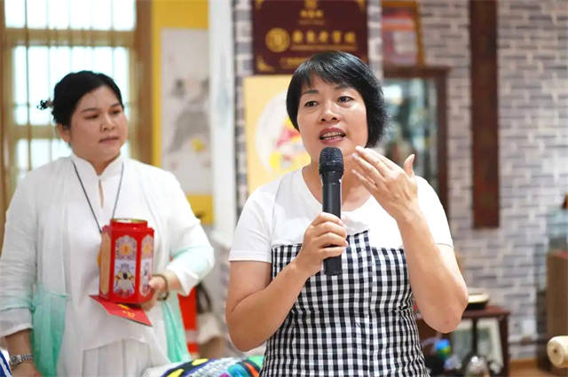 有关于十八罗汉欢聚会-荣昌号520母亲节纪念活动的热门消息(29)