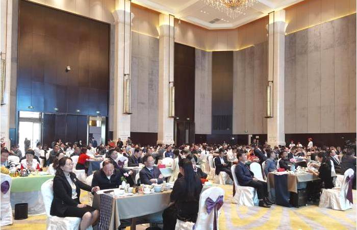 关于2021年贵州春季斗茶赛颁奖仪式在都匀市举行的信息(1)