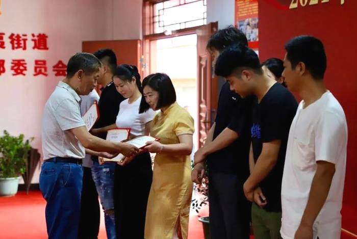 关于2021年首届武夷岩茶春茶交易会圆满闭幕，总成交额突破500万元的热门新闻(25)