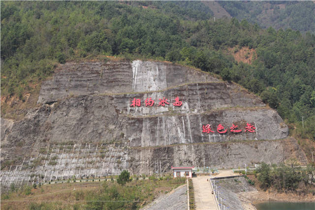 关于高产能、高库存、高泡沫的普洱茶何去何从 的热门信息(2)