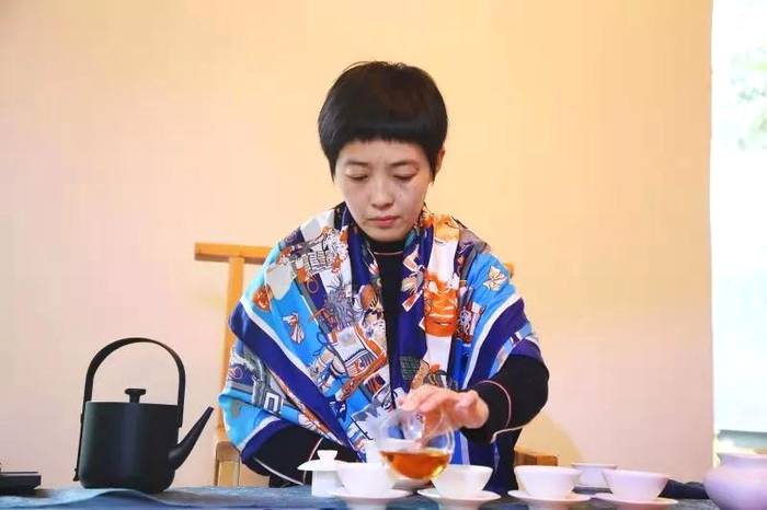 关于宽阔水4000余亩野生茶树 茶品已走向全国的新闻(10)