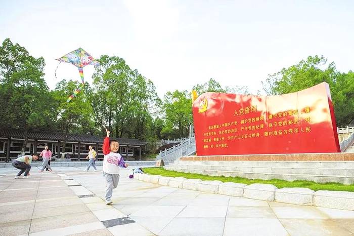 关于“因茶脱贫”,湖北此地有机会成为全球性政党峰会分会场吗?的热门消息(4)