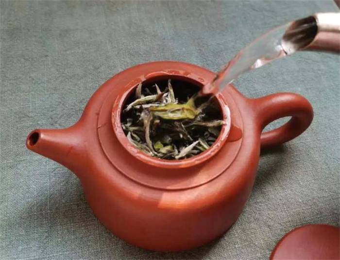 关于一周热门：石门银峰价值18亿、兴海【御品·老班章】上市、安徽茶博会项目签约34.11亿的热门新闻(8)