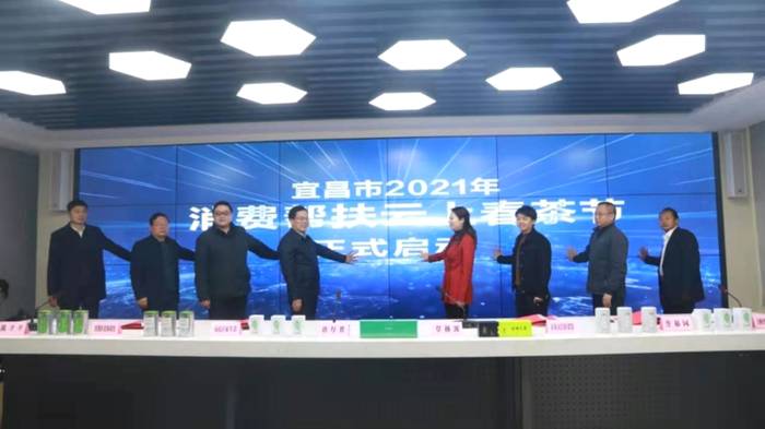 关于“2020年度云南茶产业报告”“茶企出彩茶博会”“安溪铁观音荣获六连冠”的热门资讯(1)