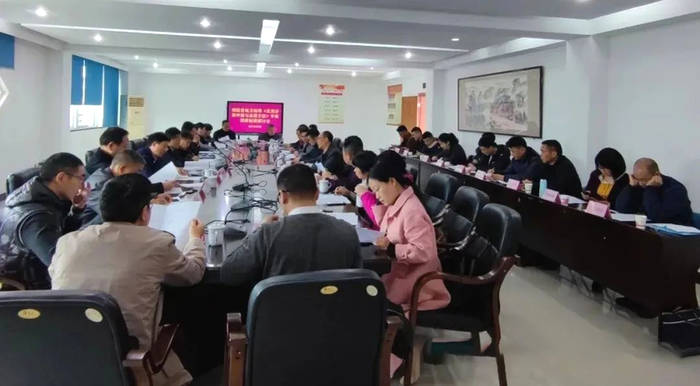 关于《武夷岩茶冲泡与品鉴方法》申报国家标准研讨会在武夷山召开的热门消息(3)