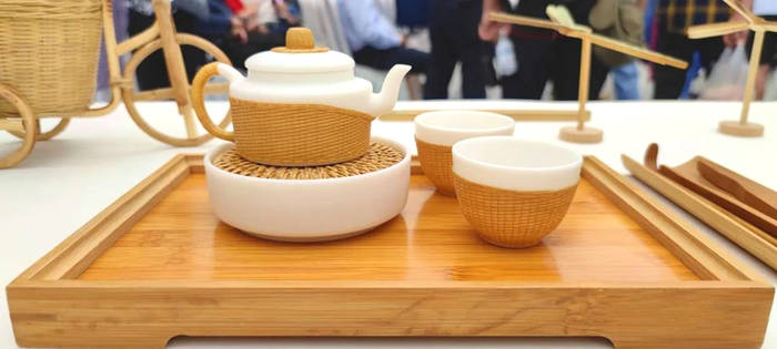 有关于崇州枇杷茶携手道明竹编亮相四川名茶品饮节的消息(5)