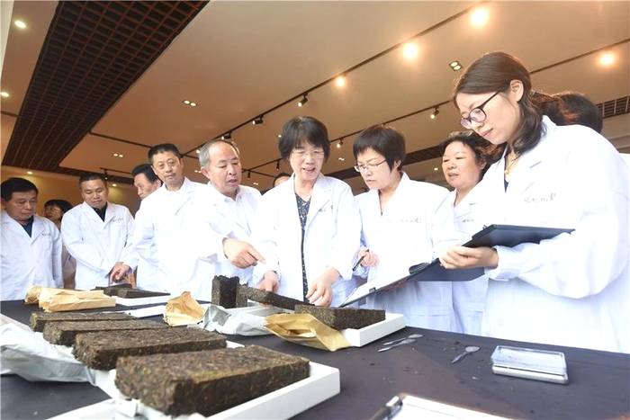 关于机制茯茶国家标准样品研制工作会议在武义县举行的消息