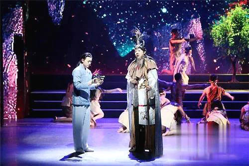 关于史诗音乐剧《茶道：一叶乾坤》成功首演，讲述茶香中国的故事的信息