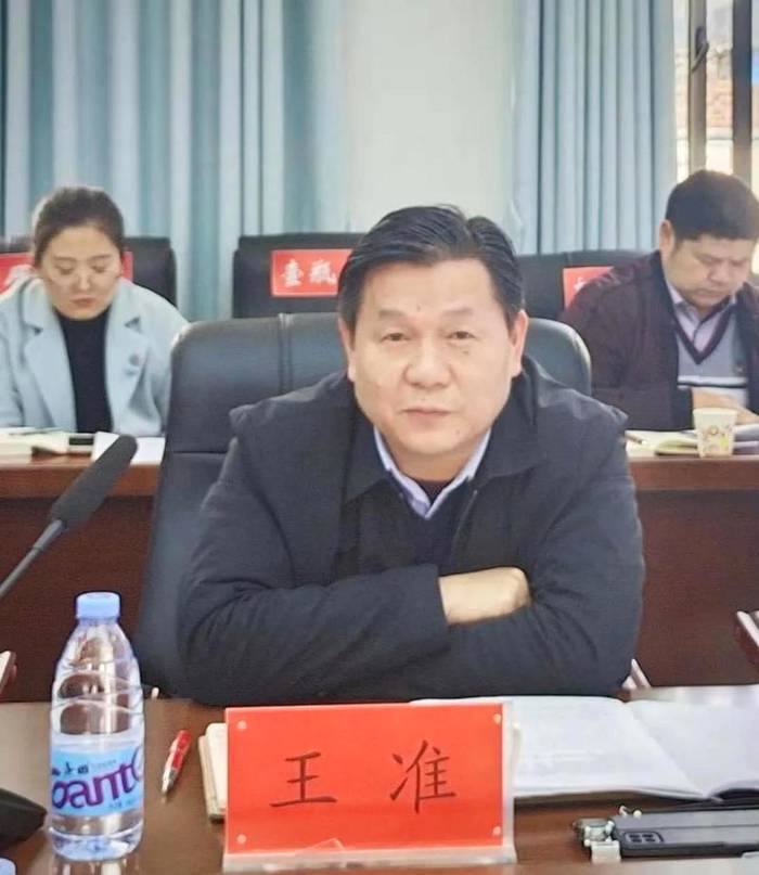 关于湖南省茶业协会战略专家组一行调研石门县茶叶产业的信息(9)