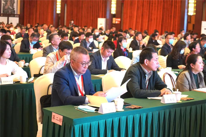 有关于全国茶叶出口企业齐聚四川 共商绿茶出口大计的最新资讯(3)