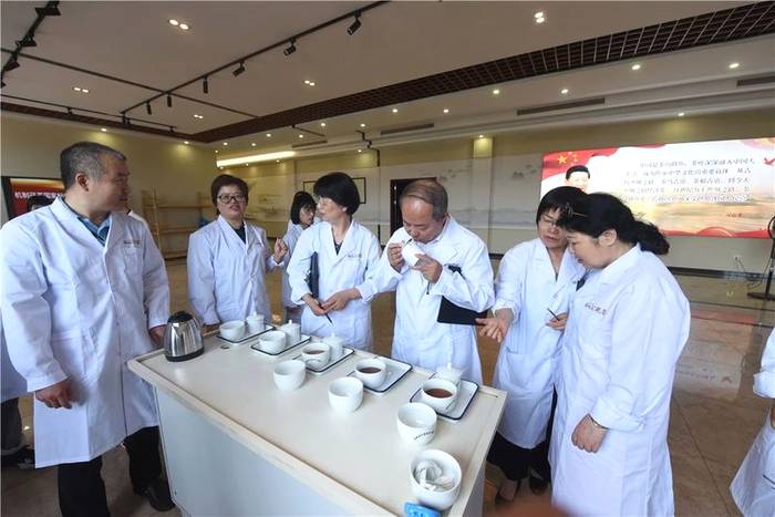 关于机制茯茶国家标准样品研制工作会议在武义县举行的消息(1)