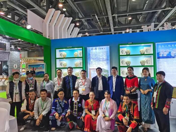 关于茶届大咖王岳飞为千家寨爷号普洱茶打call的最新信息(2)