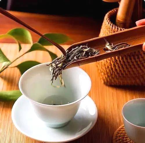 有关于白茶价格再次爆涨30%！白茶市场风口全面爆发！的最新资讯(3)