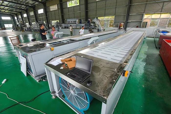 有关于安徽省首台全数字化茶叶生产线进“绿月” 智能化改造的新闻(1)