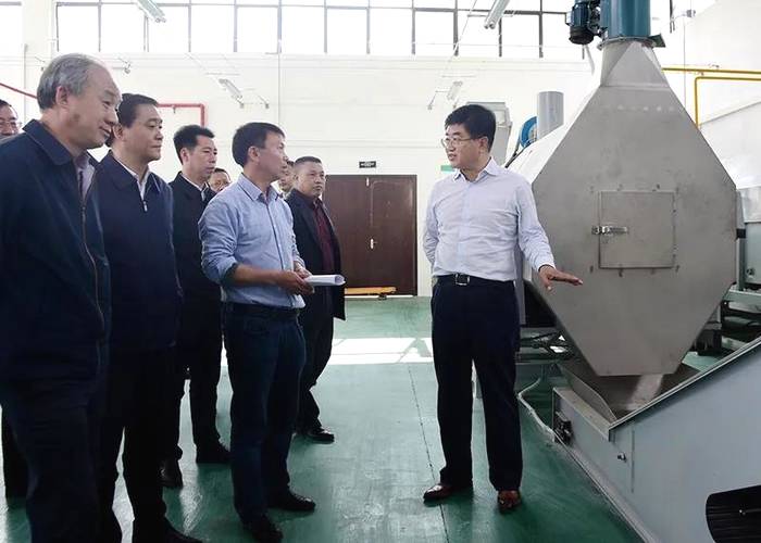 有关于慕德贵主持召开茶产业专题会议，并赴安顺市调研茶产业发展情况的热门消息(3)