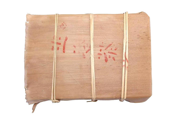 关于老茶档案：勐海茶厂2003年班章生态青砖1000克（大白菜系列）的资讯