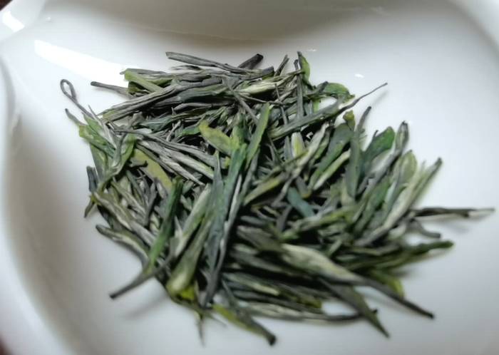 关于雷山县:西江苗寨12道拦门茶“醉”游客的信息(1)