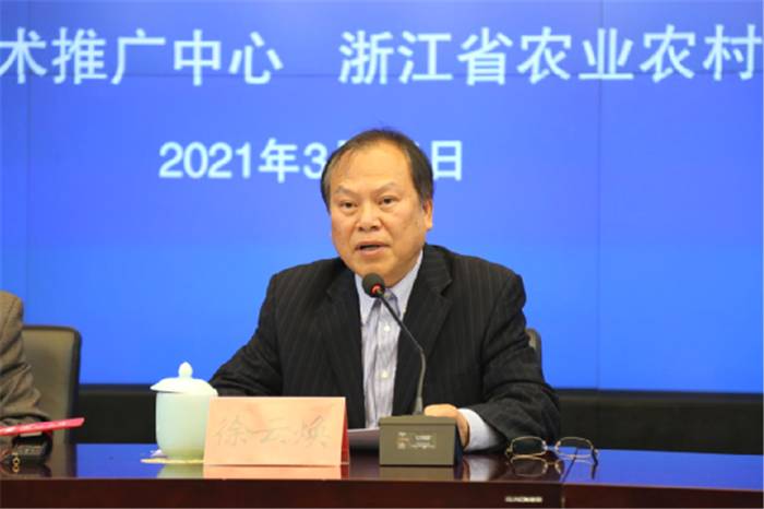 关于“茶中茅台”步新途 2021龙井茶品牌管理媒体通气会在杭举行的最新资讯(2)