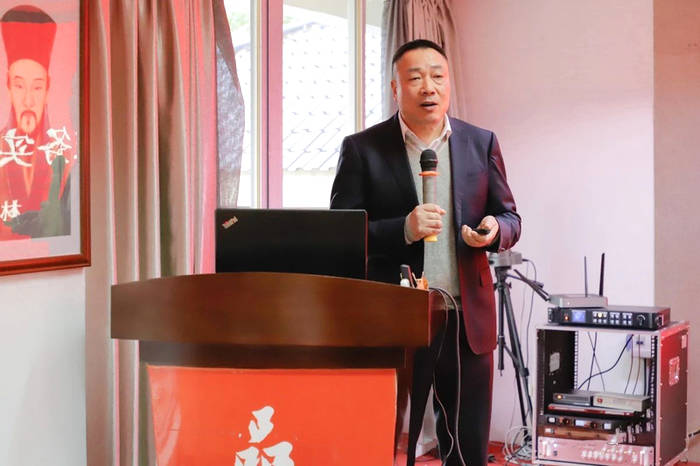 有关于福鼎市茶业协会组织200家当地茶企实地考察品品香的热门消息(8)