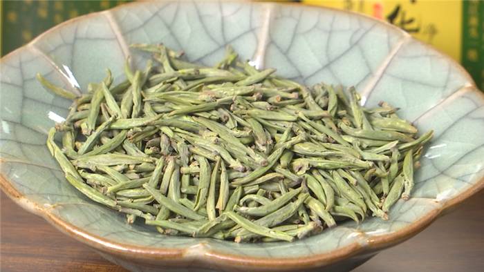 有关于开化龙顶茶：水中跳芭蕾，国家地理标志农产品的热门信息(7)