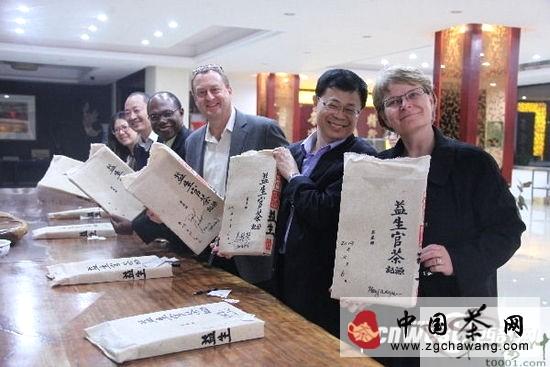 关于星巴克全球研发高级副总裁率团访问泾渭茯茶的最新资讯