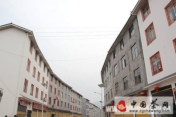 关于恩施白杨坪茶叶民俗一条街建设进入尾声的热门信息