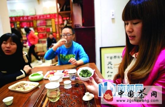 关于安溪铁观音坚持传统工艺或是出路的热门消息