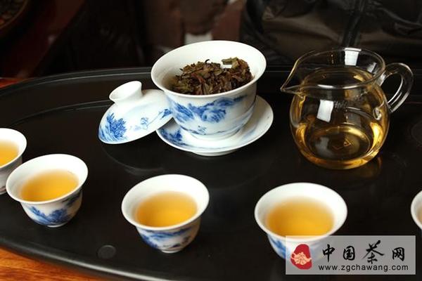 有关于从6点解密生命之叶曼松贡茶价值之高的最新资讯(7)