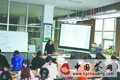 关于济南茶叶批发市场第八届高级评茶班正式开课的热门新闻