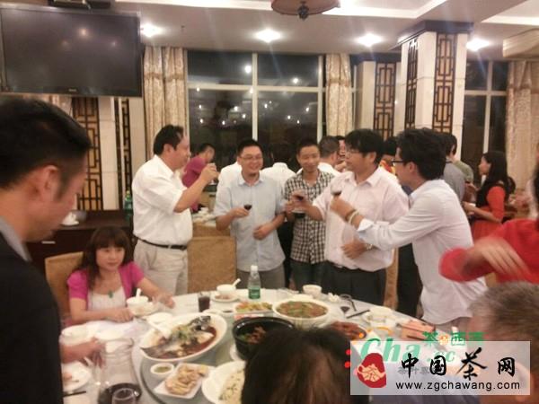 有关于华南农业大学茶学专业校友在广州开展品茶交流活动的信息