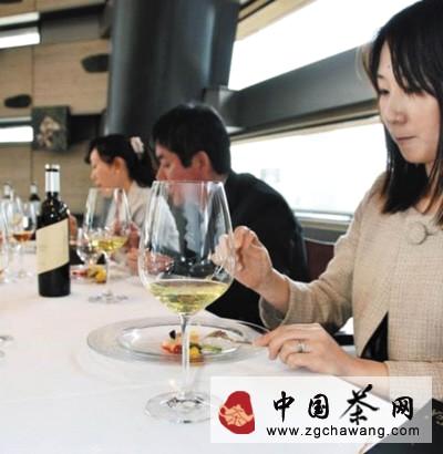 有关于奢华绿茶每瓶上万元的最新信息