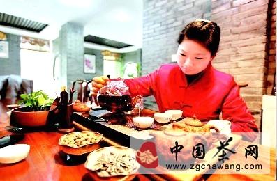 关于江城茶艺师奇缺的热门信息