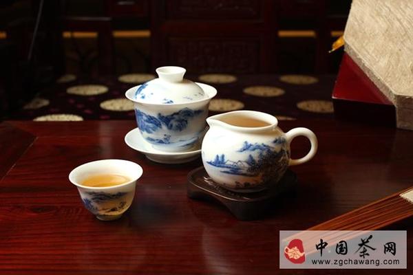 有关于从6点解密生命之叶曼松贡茶价值之高的最新资讯(6)