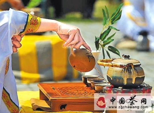 有关于减肥保健品打着“茶”名义并不是茶的新闻