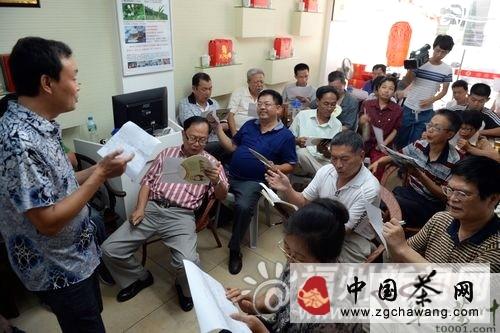 关于福州：台江老茶摊再续虾油味的热门消息