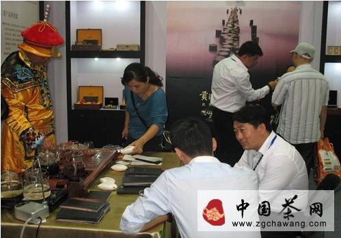 关于国礼贡润祥亮相全国糖酒会 普洱茶膏备受消费者推崇（图）的最新消息(1)