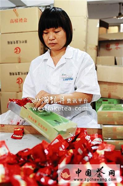 关于安溪拓展网上茶叶交易，做大做强千年茶产业的热门新闻